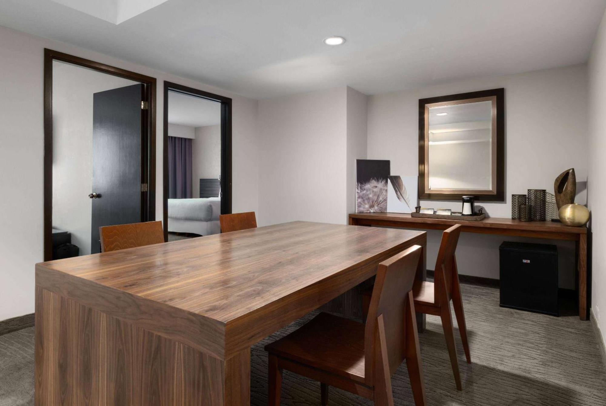 Hotel Wyndham Monterrey Ambassador Centro Extérieur photo